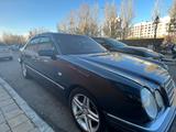 Mercedes-Benz E 280 1997 года за 3 750 000 тг. в Астана – фото 2