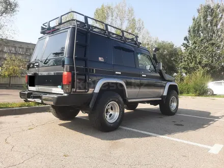 Toyota Land Cruiser Prado 1995 года за 11 700 000 тг. в Алматы – фото 9
