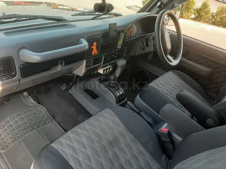 Toyota Land Cruiser Prado 1995 года за 11 700 000 тг. в Алматы – фото 19