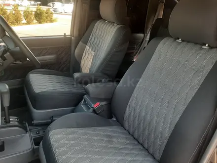 Toyota Land Cruiser Prado 1995 года за 11 700 000 тг. в Алматы – фото 18