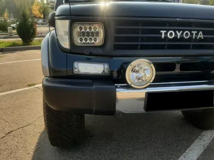 Toyota Land Cruiser Prado 1995 года за 11 700 000 тг. в Алматы – фото 4