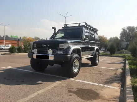Toyota Land Cruiser Prado 1995 года за 11 700 000 тг. в Алматы – фото 14