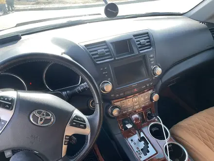 Toyota Highlander 2011 года за 12 900 000 тг. в Шымкент – фото 7