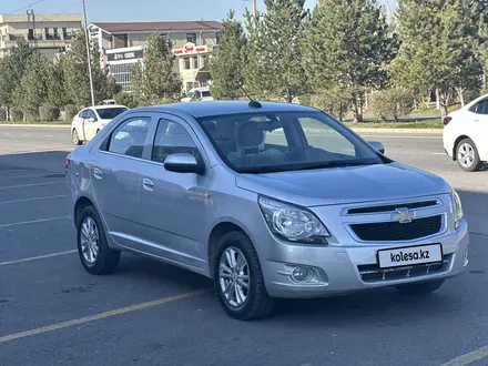 Chevrolet Cobalt 2022 года за 5 850 000 тг. в Шымкент – фото 2