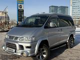 Mitsubishi Delica 2005 года за 6 550 000 тг. в Астана – фото 4