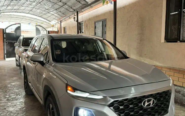 Hyundai Santa Fe 2019 года за 13 300 000 тг. в Кызылорда