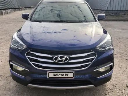 Hyundai Santa Fe 2017 года за 11 000 000 тг. в Астана – фото 9