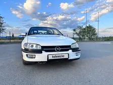 Opel Omega, 1994
