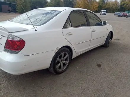 Toyota Camry 2006 года за 4 500 000 тг. в Караганда – фото 3