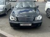 Mercedes-Benz C 200 2002 годаүшін3 300 000 тг. в Павлодар – фото 2