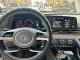 Hyundai Elantra 2021 года за 9 700 000 тг. в Атырау – фото 5