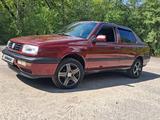 Volkswagen Vento 1993 года за 1 400 000 тг. в Усть-Каменогорск – фото 5