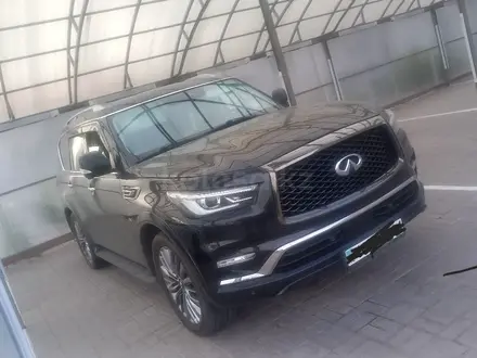 Infiniti QX80 2019 года за 18 000 000 тг. в Астана – фото 2