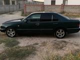 Mercedes-Benz E 230 1996 года за 1 500 000 тг. в Тараз – фото 2