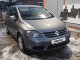 Volkswagen Golf Plus 2008 года за 4 900 000 тг. в Петропавловск