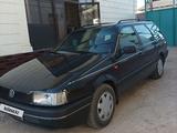 Volkswagen Passat 1993 годаүшін2 200 000 тг. в Шымкент