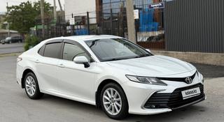 Toyota Camry 2021 года за 13 700 000 тг. в Шымкент