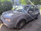 Volkswagen Golf 1999 годаүшін2 300 000 тг. в Усть-Каменогорск
