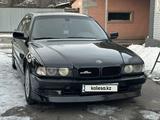 BMW 735 1997 года за 3 100 000 тг. в Алматы