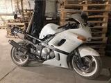 Kawasaki  ZZR 400 1999 года за 700 000 тг. в Усть-Каменогорск