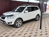 Hyundai Santa Fe 2011 годаүшін8 000 000 тг. в Жезказган – фото 2