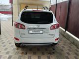 Hyundai Santa Fe 2011 годаүшін8 000 000 тг. в Жезказган – фото 3