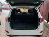 Hyundai Santa Fe 2011 годаүшін8 000 000 тг. в Жезказган – фото 4