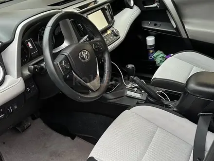 Toyota RAV4 2018 года за 13 200 000 тг. в Астана – фото 7