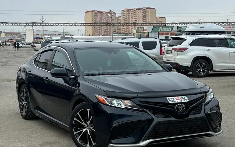 Toyota Camry 2020 года за 7 500 000 тг. в Атырау