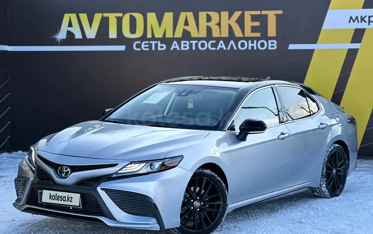 Toyota Camry 2021 годаfor13 800 000 тг. в Атырау