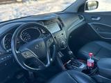 Hyundai Santa Fe 2017 годаүшін9 200 000 тг. в Алматы – фото 5