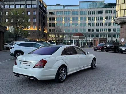 Mercedes-Benz S 500 2006 года за 9 500 000 тг. в Алматы – фото 3