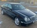 Mercedes-Benz E 320 2002 года за 4 900 000 тг. в Актау – фото 4