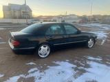 Mercedes-Benz E 320 2002 годаfor4 900 000 тг. в Актау – фото 2