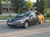Toyota Camry 2007 года за 5 800 000 тг. в Тараз – фото 2
