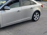 Chevrolet Cruze 2012 года за 3 485 000 тг. в Мерке – фото 3