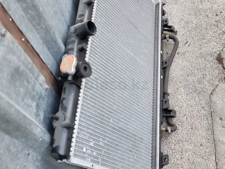 Радиатор на Subaru BH B4 за 45 000 тг. в Алматы – фото 2