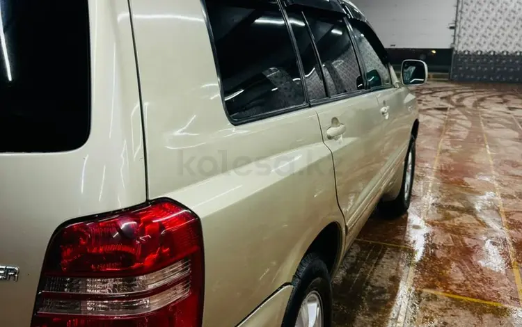 Toyota Highlander 2003 годаfor6 900 000 тг. в Туркестан