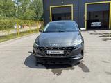 Hyundai Elantra 2023 годаүшін7 850 000 тг. в Караганда – фото 2