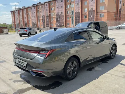 Hyundai Elantra 2023 года за 7 850 000 тг. в Караганда – фото 6