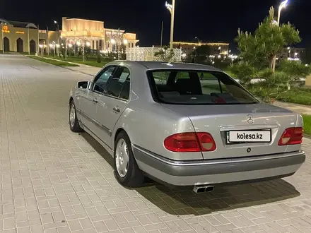 Mercedes-Benz E 320 1996 года за 3 500 000 тг. в Туркестан – фото 6