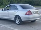 Mercedes-Benz C 200 2001 годаүшін3 500 000 тг. в Астана – фото 4