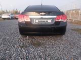 Chevrolet Cruze 2011 года за 4 000 000 тг. в Актобе – фото 5