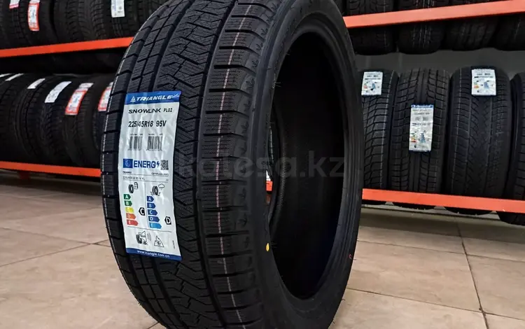 225/45R18 TRIANGLE PL02 зимние за 30 000 тг. в Алматы