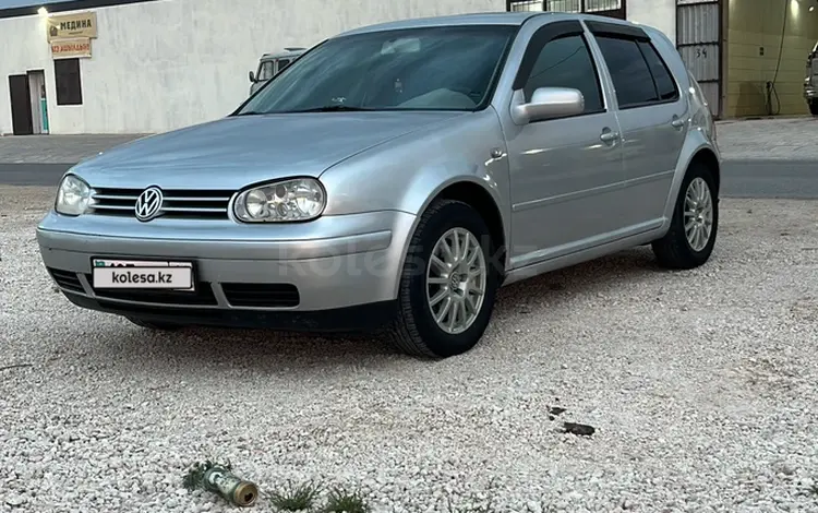 Volkswagen Golf 2004 годаүшін3 300 000 тг. в Жетыбай