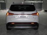 Hyundai Santa Fe 2023 годаfor21 500 000 тг. в Петропавловск – фото 4