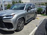 Lexus LX 700h 2026 годаүшін108 000 000 тг. в Астана – фото 2