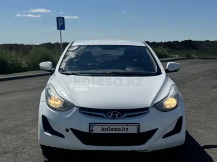 Hyundai Elantra 2014 года за 5 300 000 тг. в Актобе – фото 2