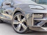 Porsche Macan Turbo 2025 года за 89 400 000 тг. в Алматы – фото 3