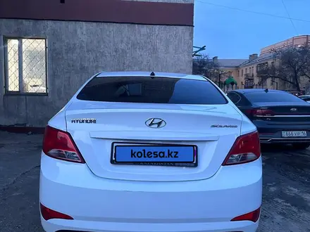 Hyundai Solaris 2015 года за 6 000 000 тг. в Семей – фото 4